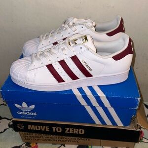 Adidas Superstar